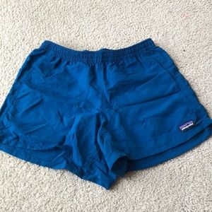 Patagonia shorts in blue. XS